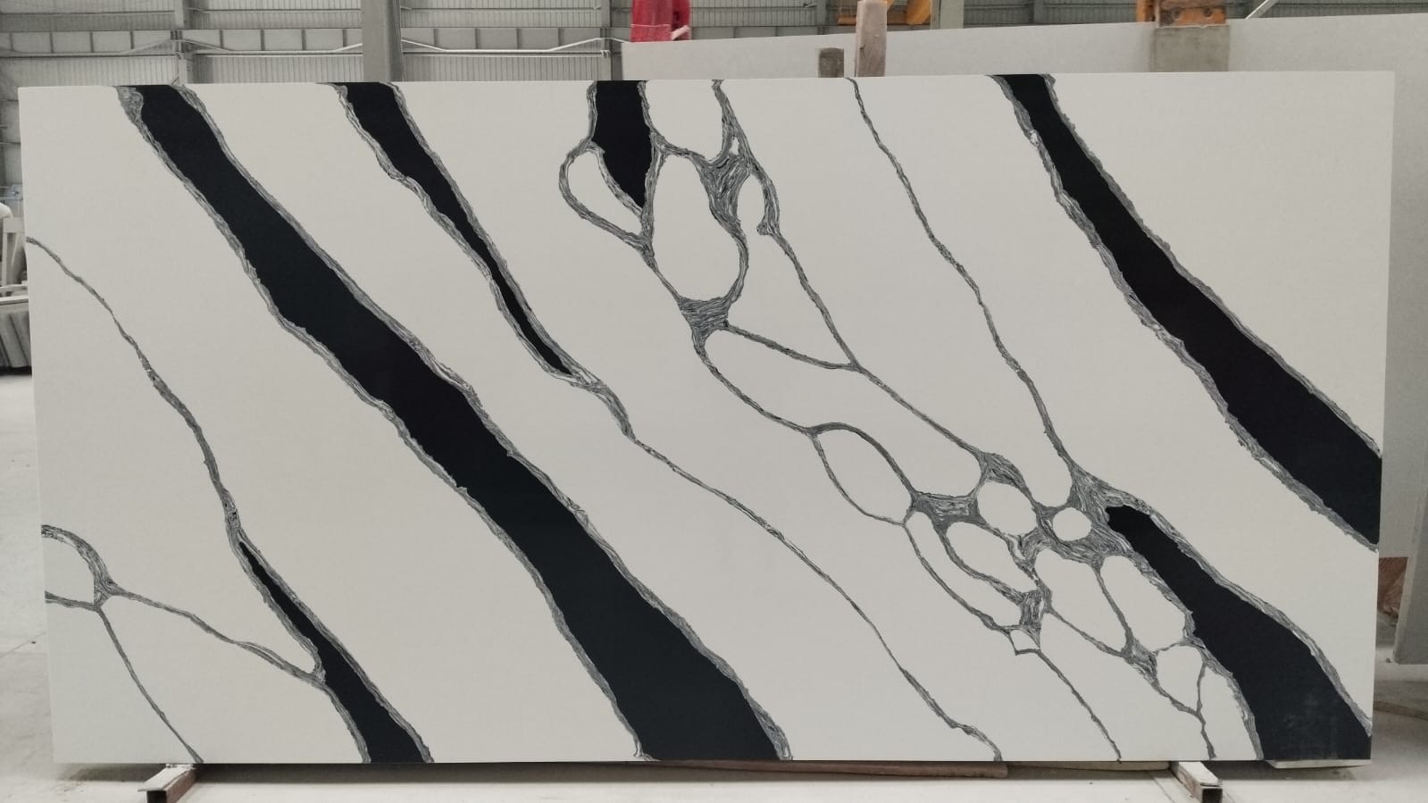 5a370655-4eea-4926-8869-dd231b9df3b0